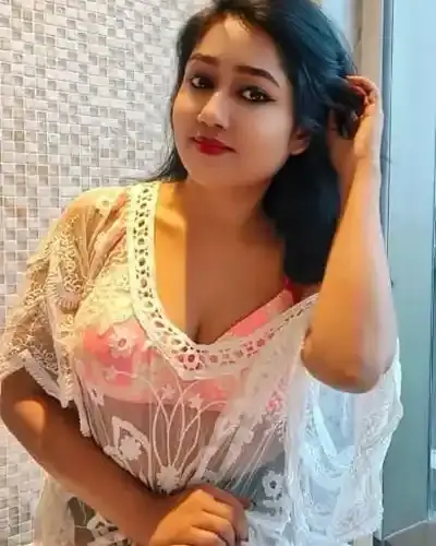 Escorts Service Chiephobozou